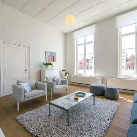Apartment Obelisque Bruges